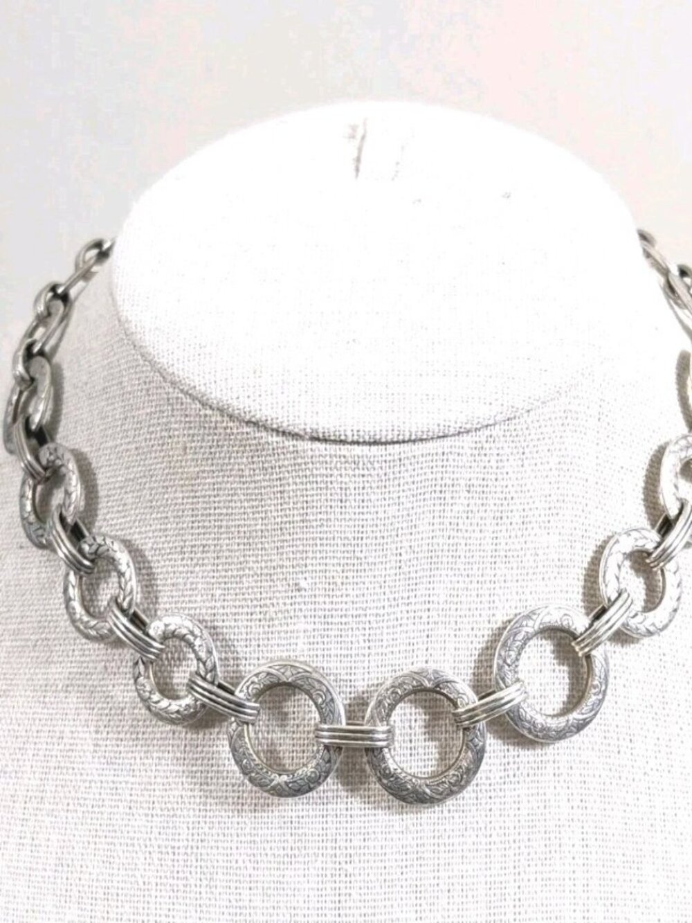 Antique Edwardian Early Art Deco Silver Embossed Floral Circle Rings Necklace